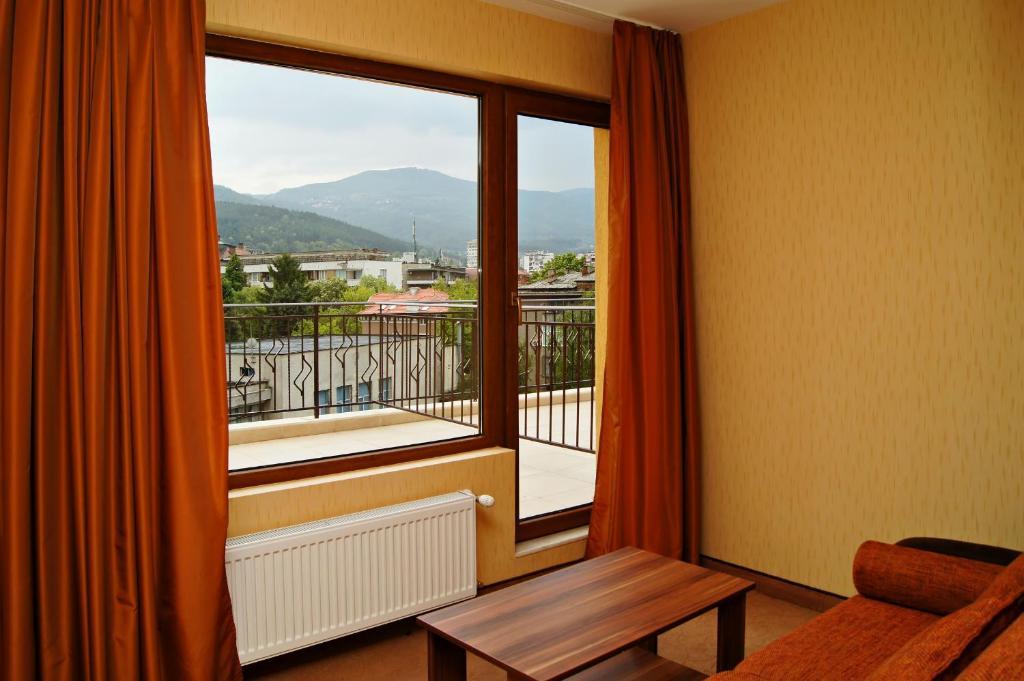 Family Hotel Ramira Kyustendil Room photo